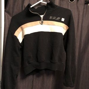 Ardene sweater size medium